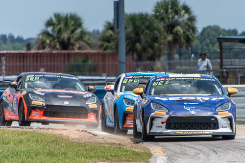 20250517_1320_FastCarPhotos.jpg 20250517_1320_FastCarPhotos.jpg