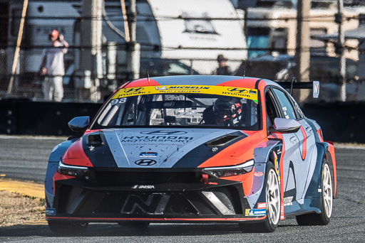 20260123_1905_FastCarPhotos.jpg