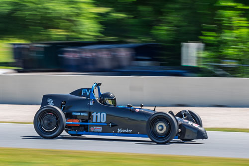 2026066_940_FastCarPhotos.jpg