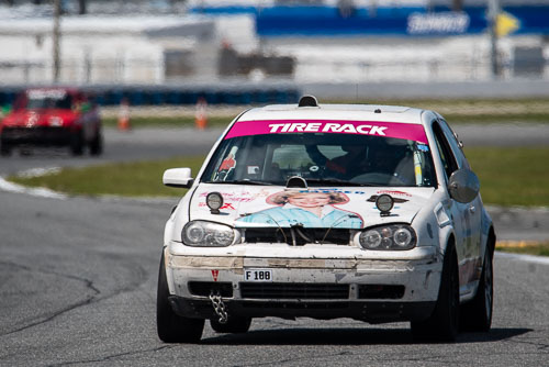 20260411_2232_FastCarPhotos.jpg