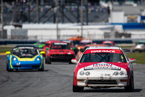20260411_2235_FastCarPhotos.jpg