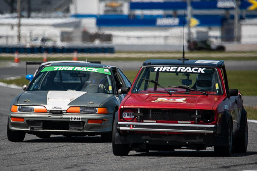 20260411_2246_FastCarPhotos.jpg