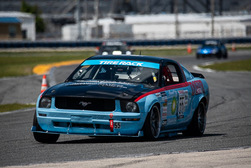20260411_2251_FastCarPhotos.jpg