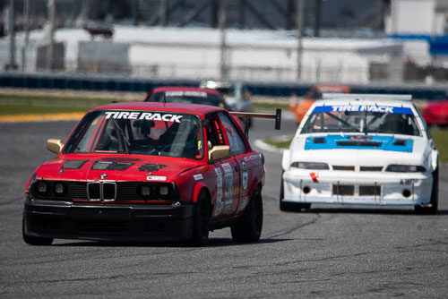 20260411_2259_FastCarPhotos.jpg